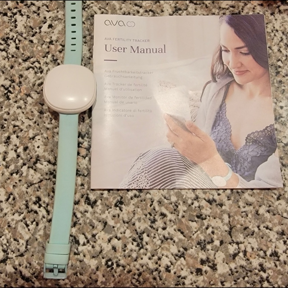 Ava fertility bracelet